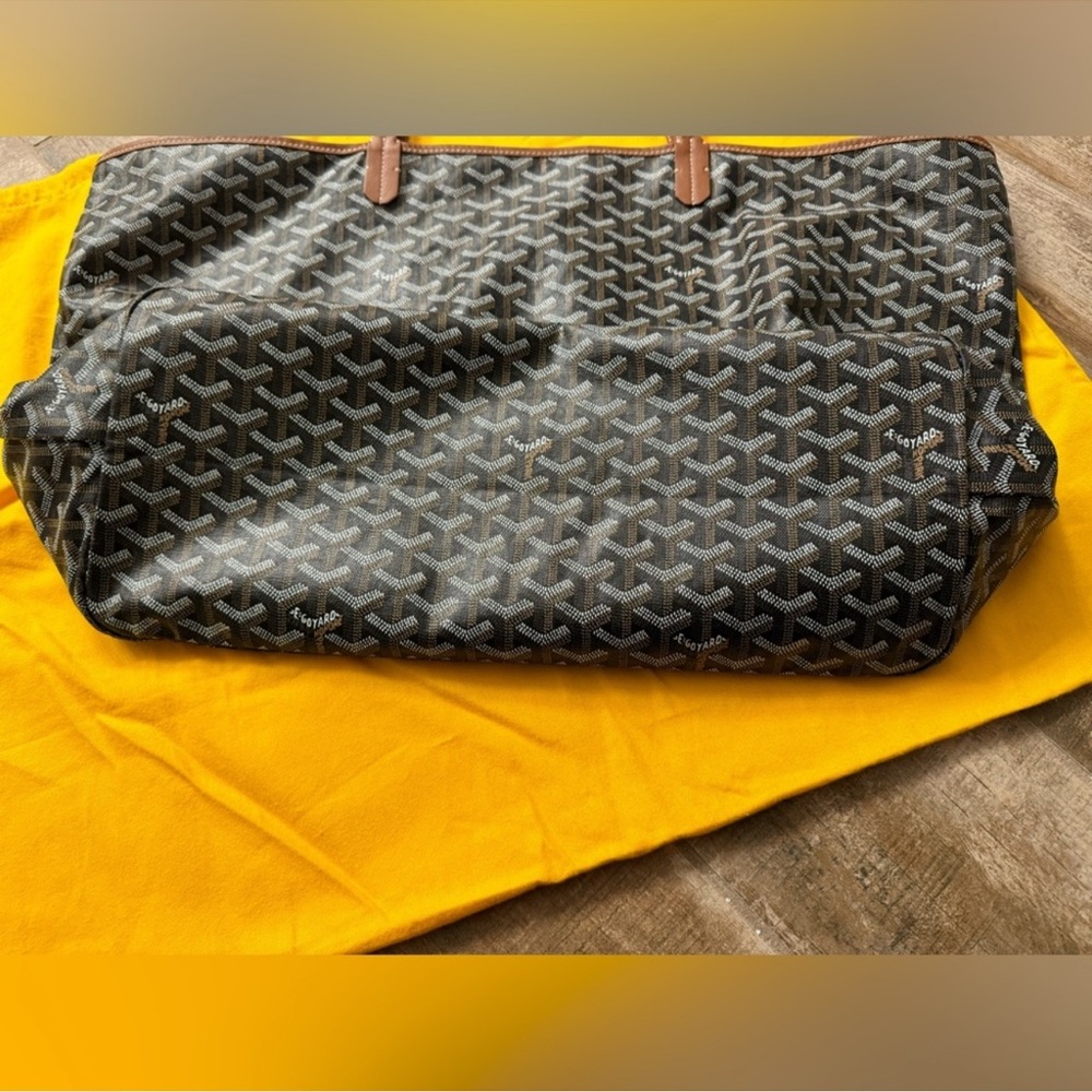 EUC GOYARD ST. LOUIS GM TOTE - Picture 8 of 9